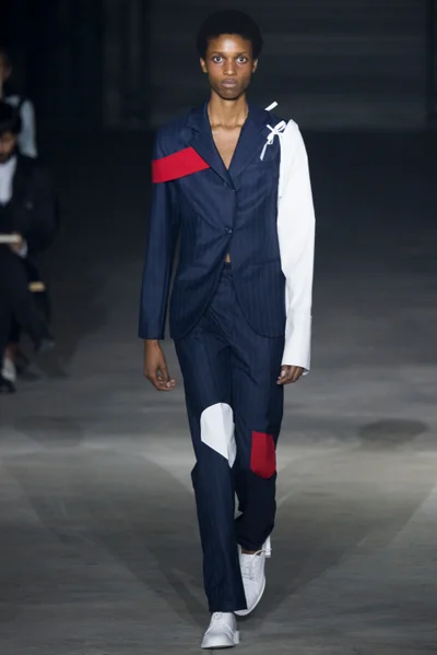 Look 1